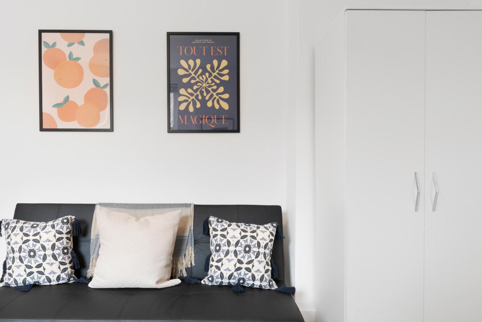 Archway Station Studios London Room photo