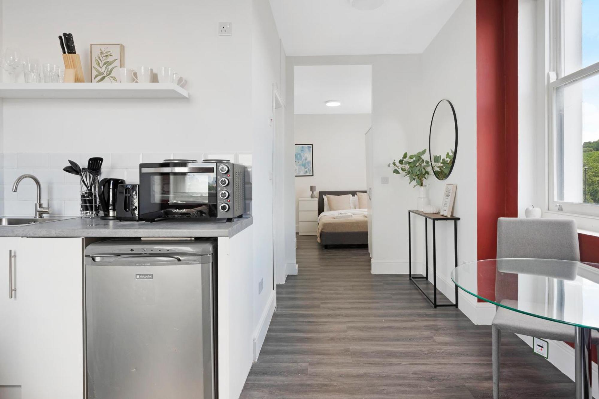 Archway Station Studios London Room photo